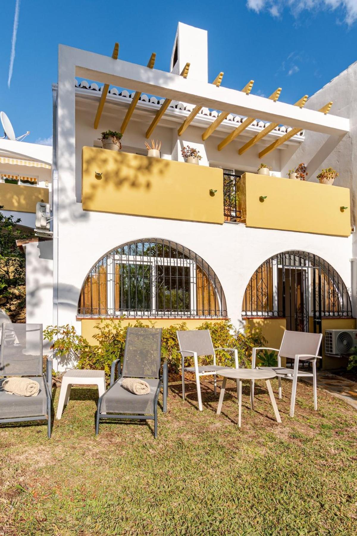 Casa Tropicana Family & Golf Holiday home Sitio de Calahonda